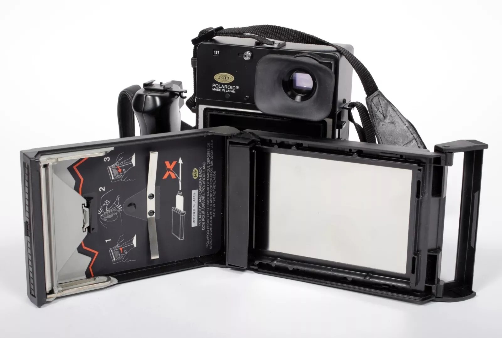 Polaroid 600 SE camera with 127mm F4.7 lens + back #5898 | CatLABS Polaroid 600 SE camera with 127mm F4.7 lens + back #5898 | CatLABS